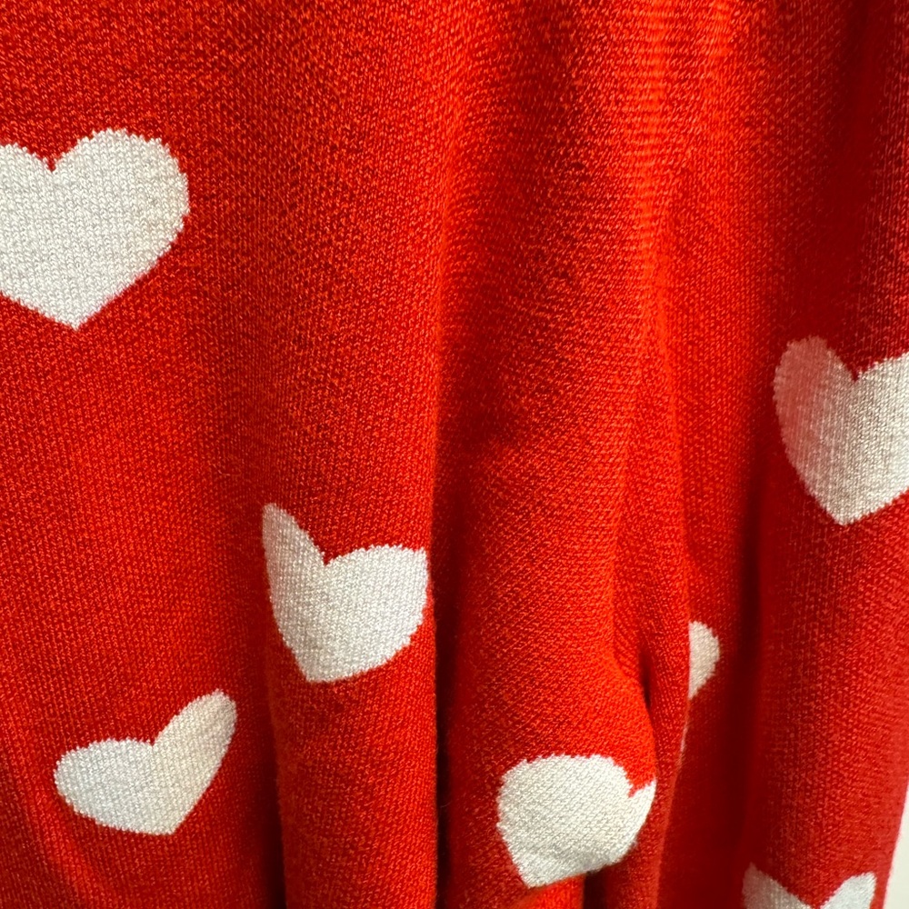 Red Heart Patterned Women's Sweater - Picture 7 of 9